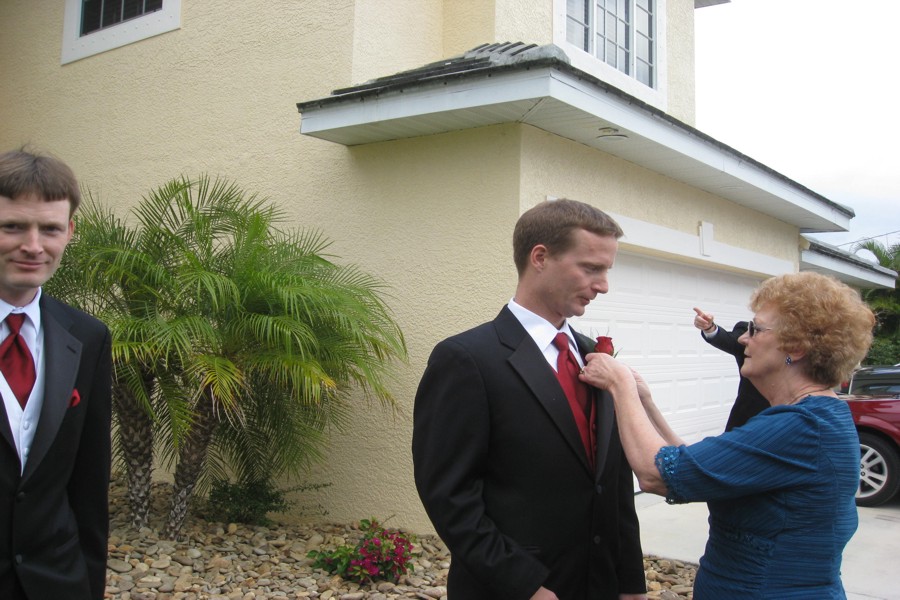 ../image/pre-ceremony bill doug ranae.jpg